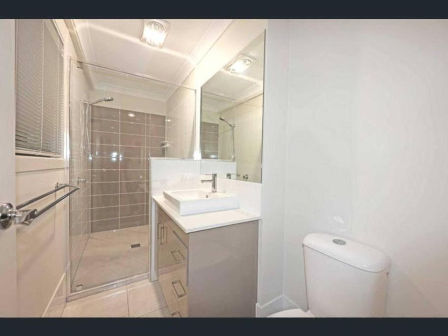 One Bedroom Apartment Brisbane Esterno foto